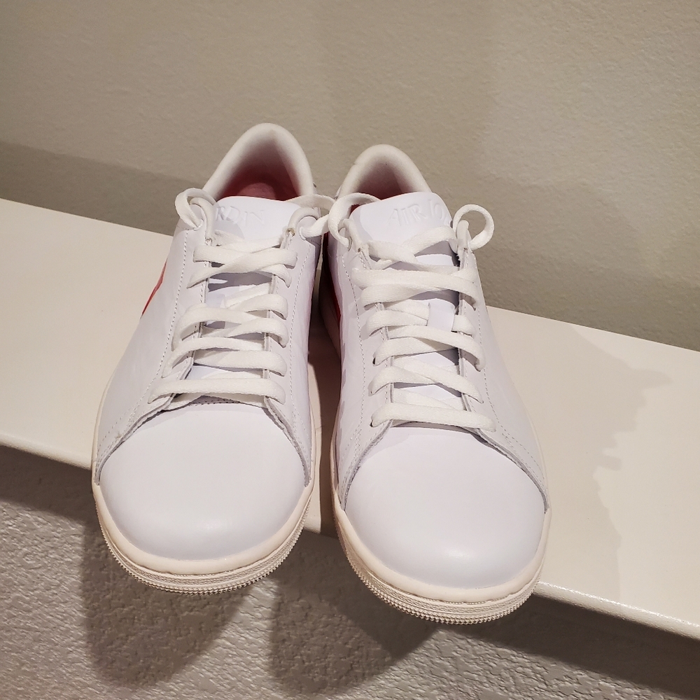 Nike Air Jordan 1 Centre Court White/University Red Low Top Sneakers sz … - Picture 6 of 6